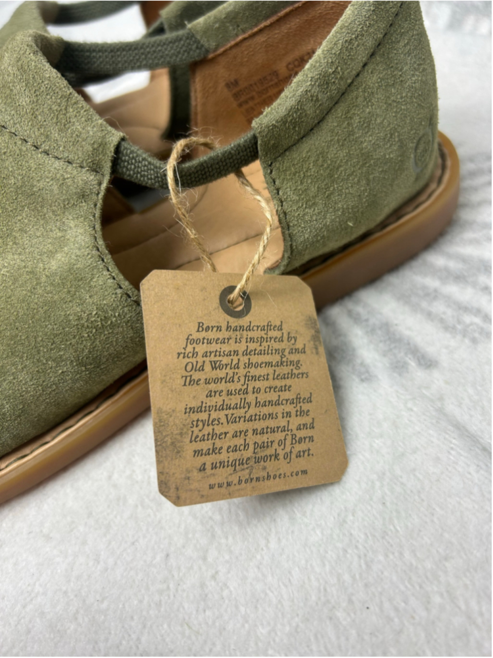 Born Cove Modern Open Toe Green Suede Sandals Shoes Pull On Womens Size 8 NWT - Picture 4 of 9